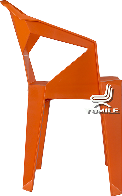 AT-1 (3)(改大小）.jpg